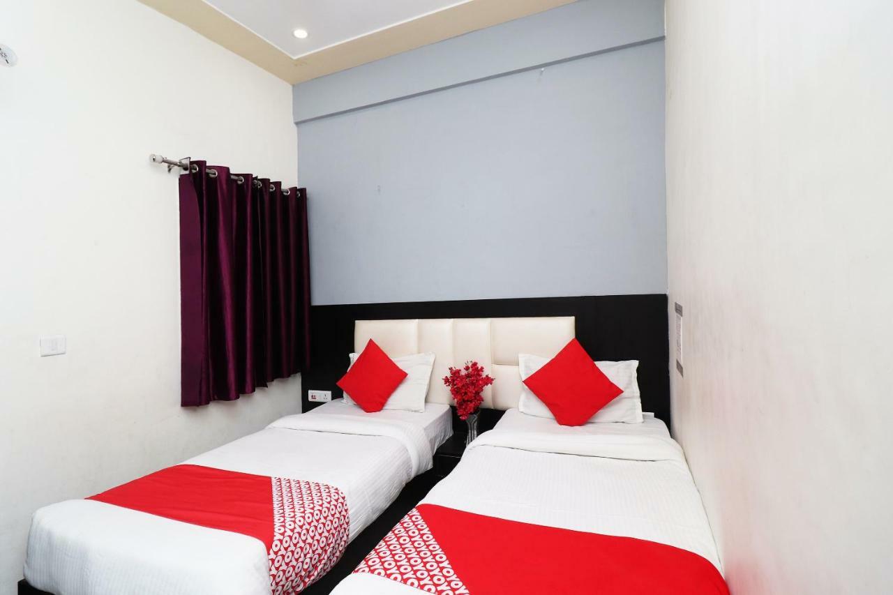 Aaradhya Residency Hotell Agra  Exteriör bild